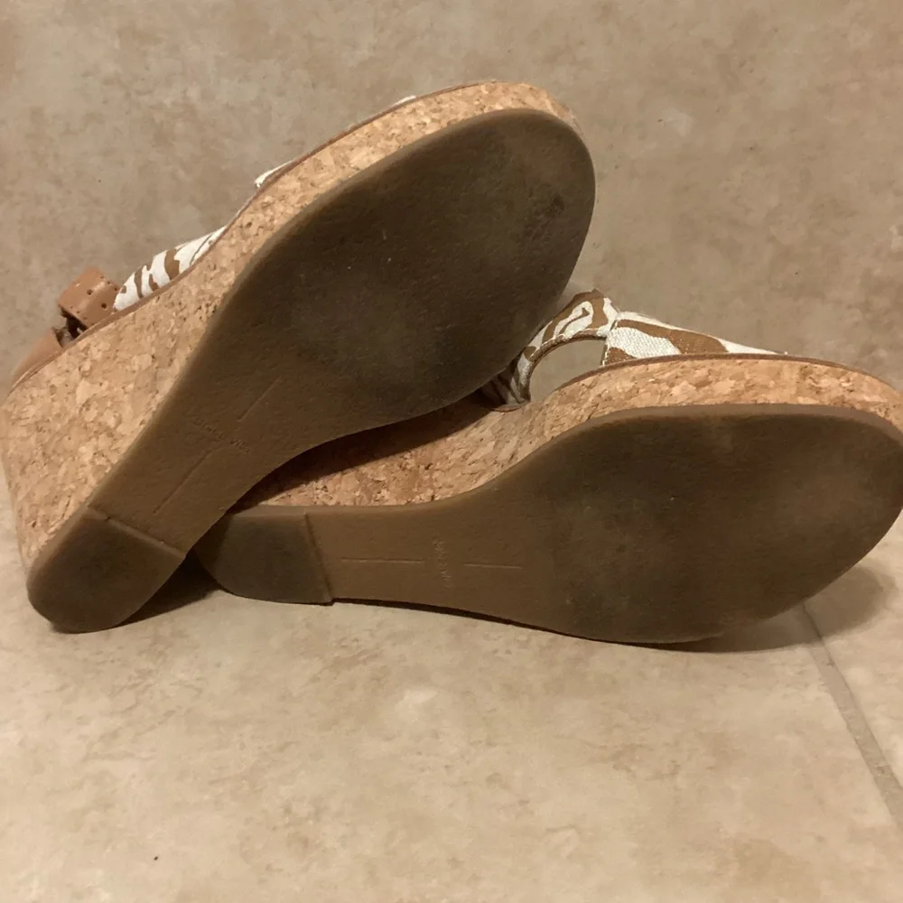 Dolce Vita Tan and Cream Zebra Wedges